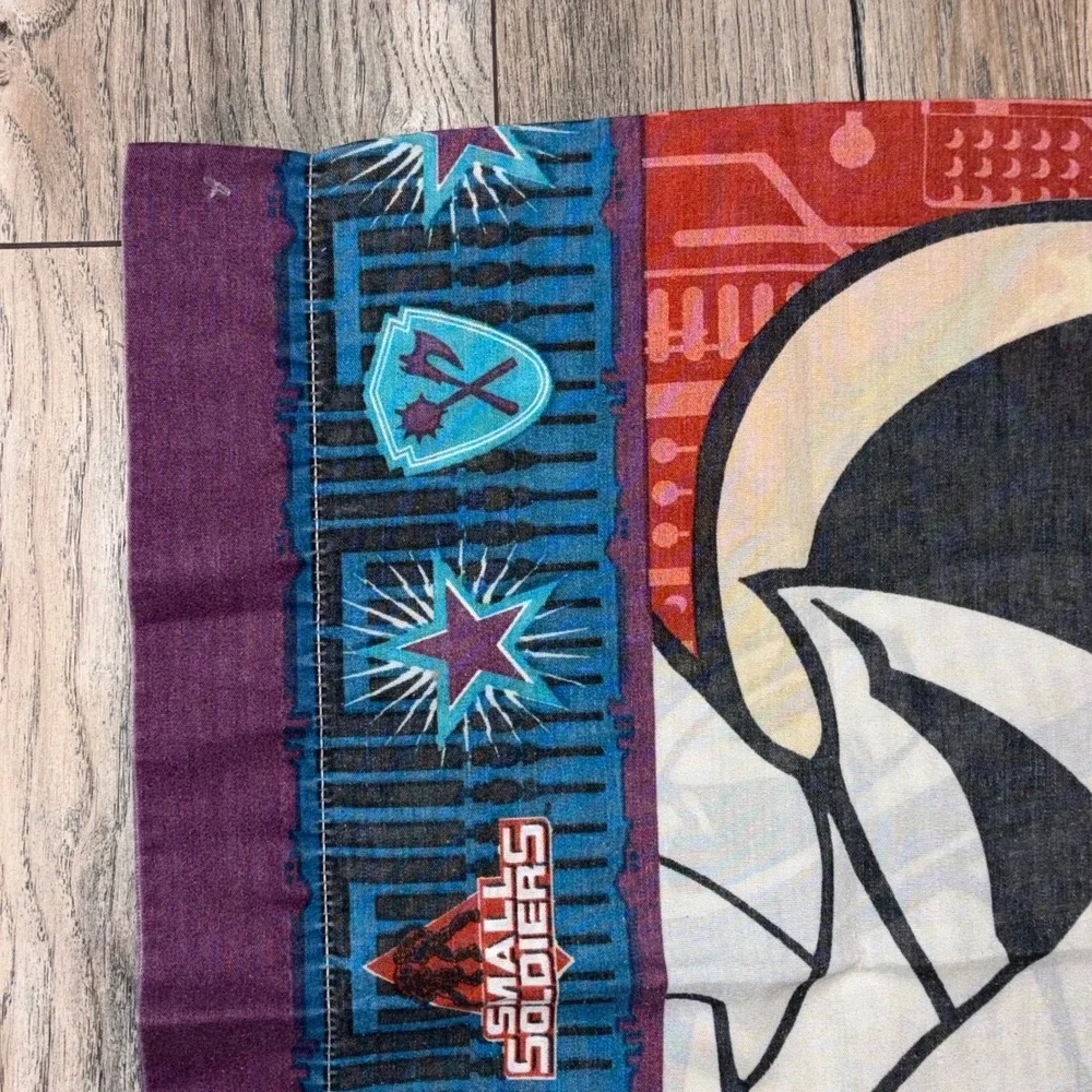 Vintage 1998 Small Soldiers Archer Chip Hazard Standard Pillowcase Bibb Co 90s